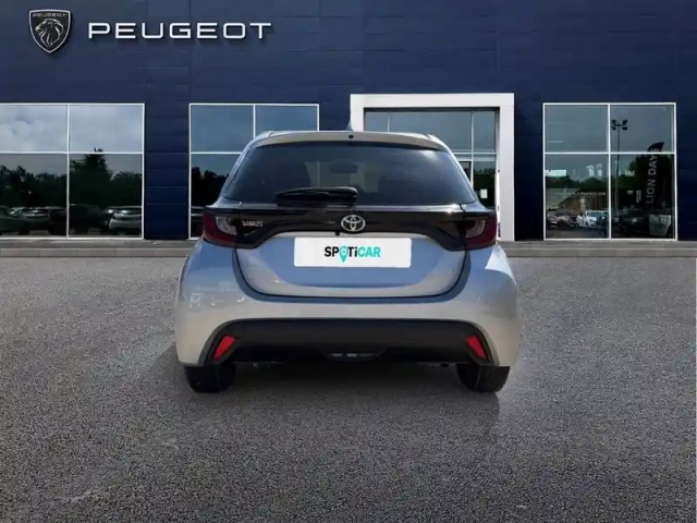 Toyota Yaris 120 vvt-i — photo 6