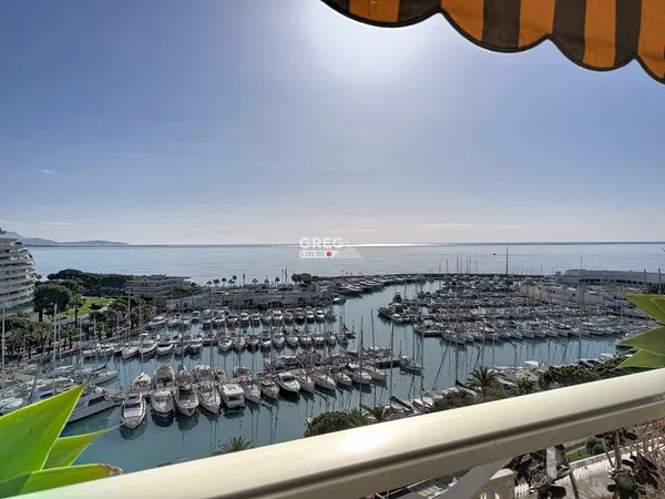 Appartement 2 pièces à Villeneuve-Loubet plage, Marina Baie