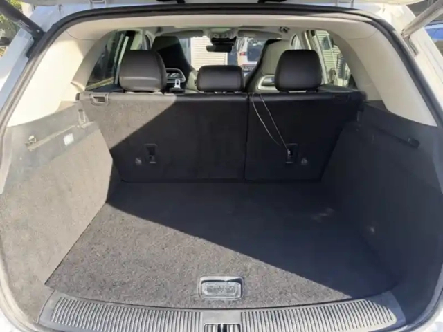 Mg Ehs luxury phev — photo 18