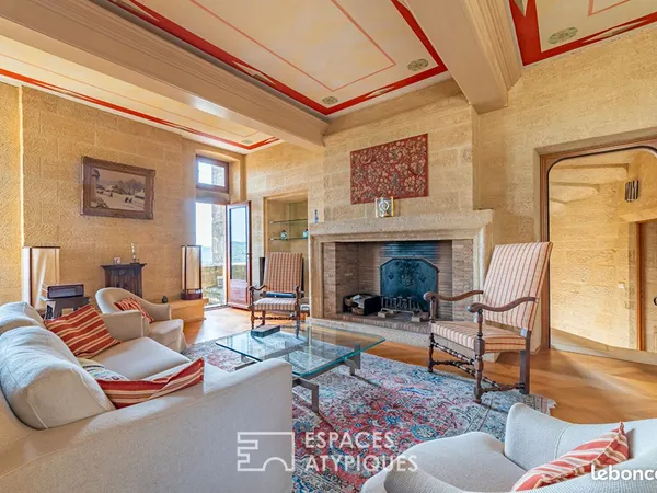 Maison 8 pièces 215 m²