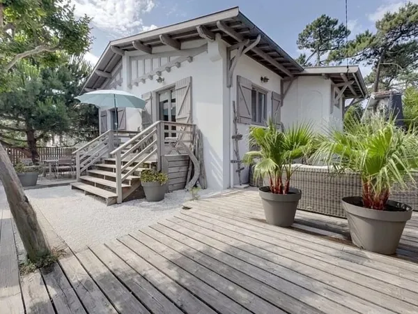 Arcachon - Les Abatilles ! Maison 5 pièces de 90 m2 avec terras