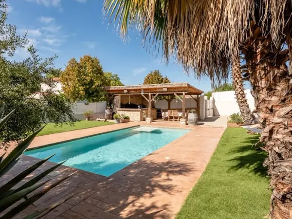 Villa 5 pièces 160 m²