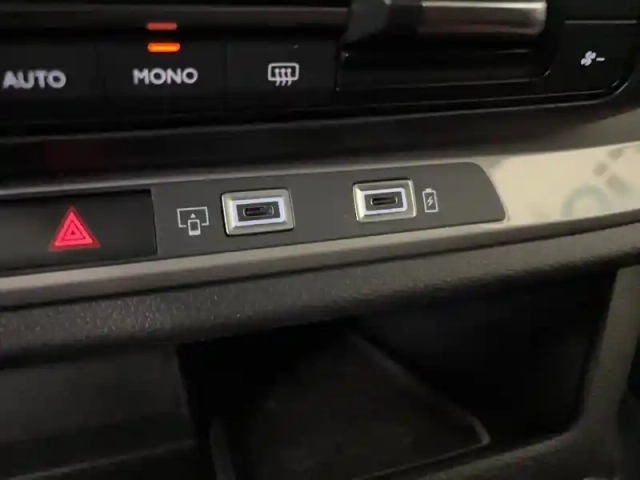 Peugeot Expert e- fgn m electrique 100kwh (136ch) batterie 75 kwh — photo 36
