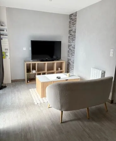 Appartement Location Naves 2p 30m² 310€