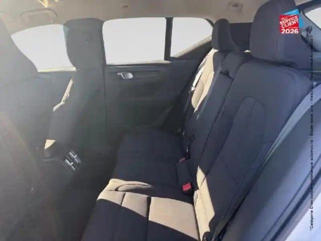 Volvo Xc40 t2 129ch business — photo 11