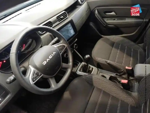 Dacia Duster 1.5 blue dci 115ch  journey 4x2 — photo 15