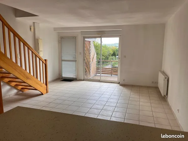 Appartement t3 duplex terrasse parking