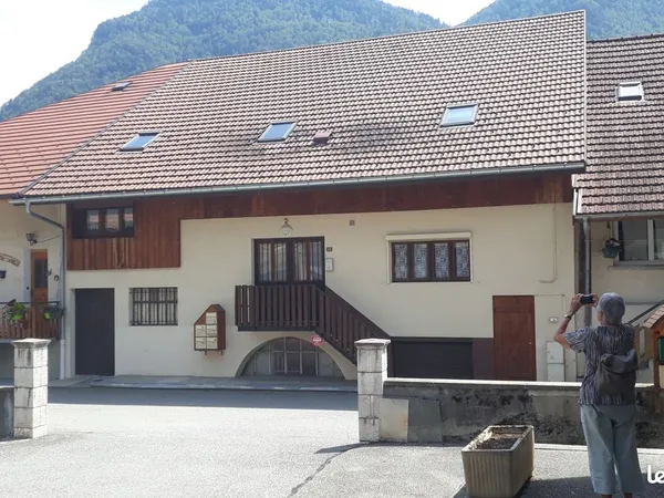 A vendre à Marlens