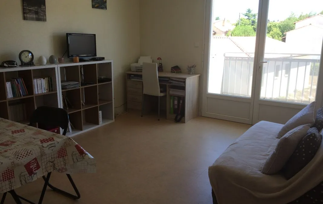 Photo 2