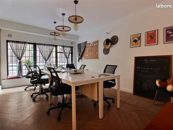 Bureaux 100 m²