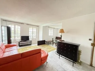 PRÊT À VIVRE ! SUPERBE F4 MEUBLÉ CLUNY