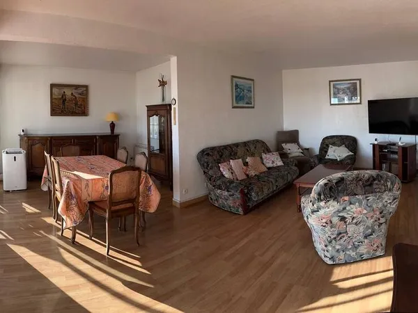 Appartement 5 pièces 107 m²