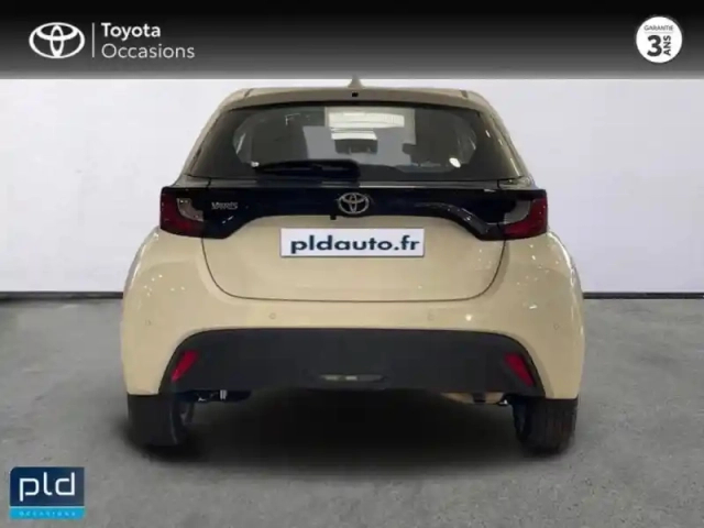 Toyota Yaris 120 vvt-i dynamic business 5p mc24 — photo 8