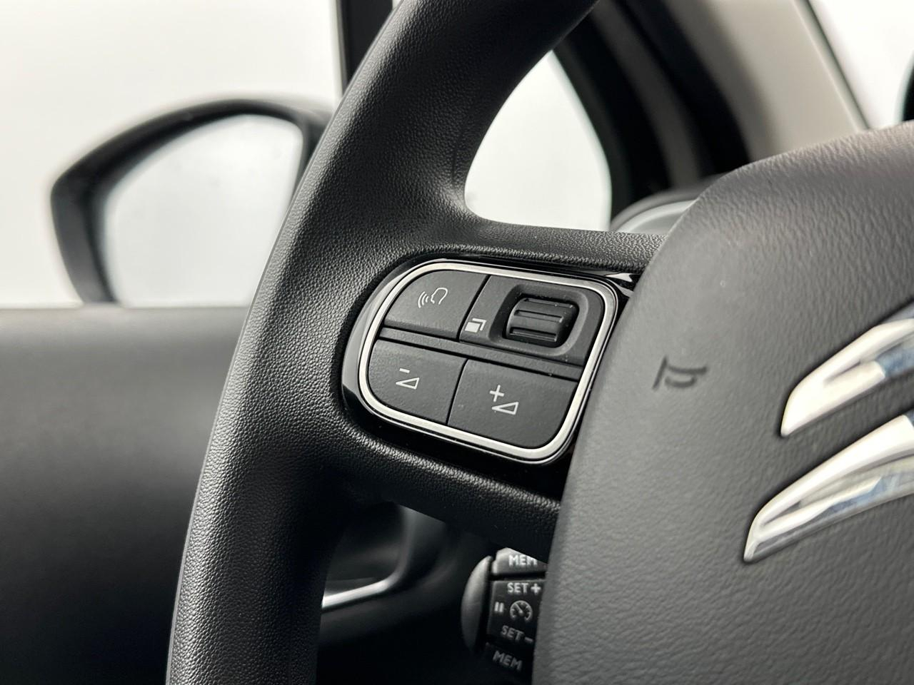 Citroën C3 puretech 110 s&s eat6 shine — photo 17