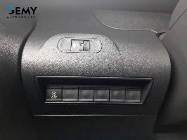 Peugeot Partner fourgon standard 650 kg bluehdi 100 s&amp;s bvm5 — photo 42