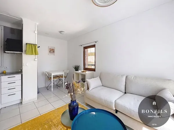 Appartement 1 pièce 17 m²