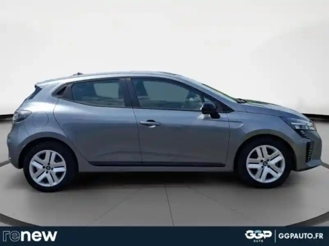 Renault Clio 1.5 blue dci 100ch evolution - 24 — photo 21