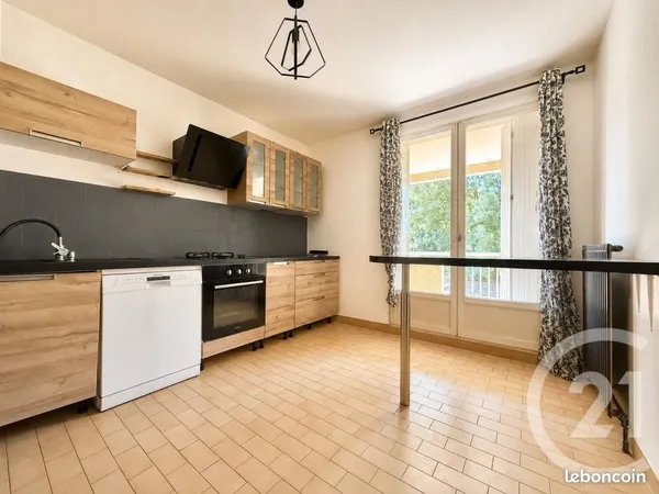 Appartement 5 pièces 91 m²