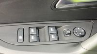 Peugeot 2008 1.2 PureTech 130ch S&S Allure — photo 19