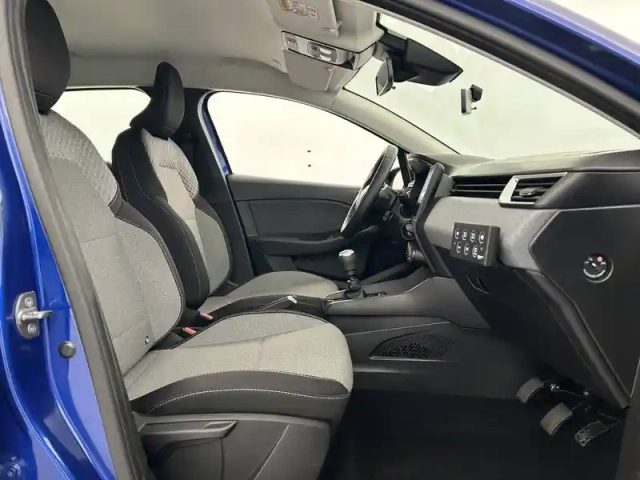 Renault Clio blue dci 100 — photo 74