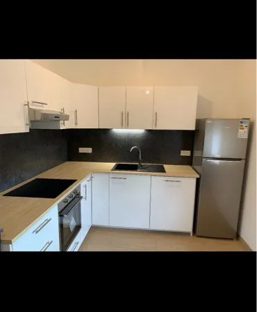 🏡 À LOUER - Maison bifamiliale d'environ 75 m²