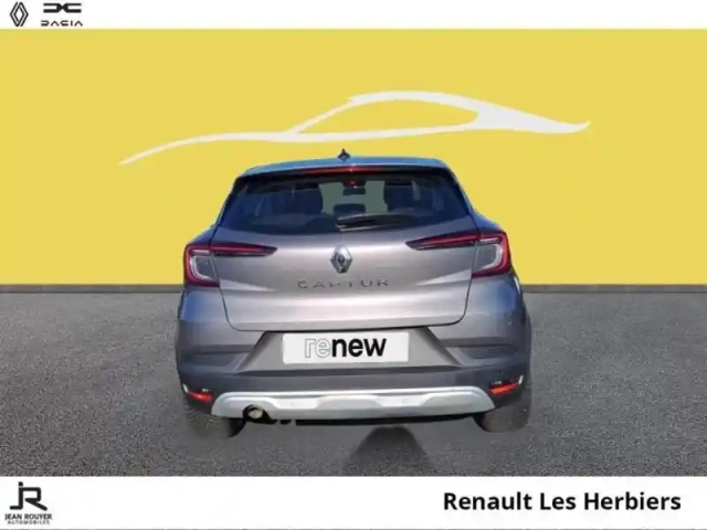 Renault Captur 1.5 blue dci 115ch business edc — photo 11