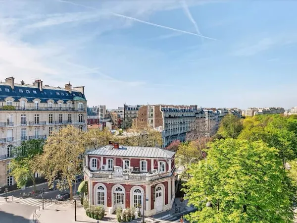 Appartement 7 pièces 367 m²