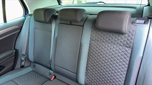 Volkswagen Golf 2.0 TDI 150 DSG7 - IQ.Drive – 2019 – 86769 km – Diesel – Boîte Automatique — photo 17