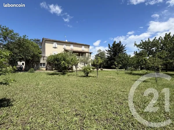 Maison 7 pièces 137 m²