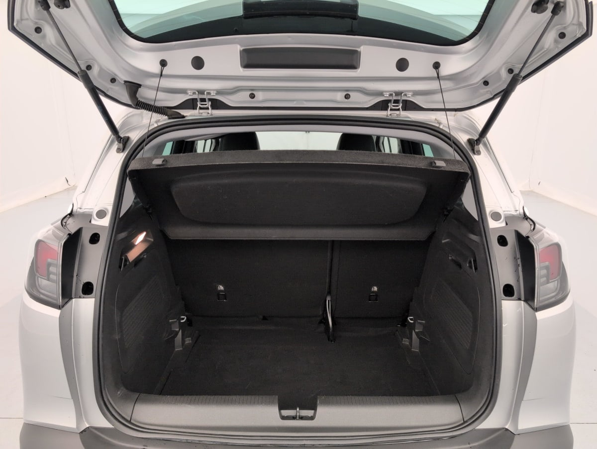 Opel Crossland — photo 11