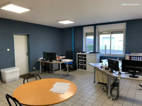 Local 700 m² ANGERS