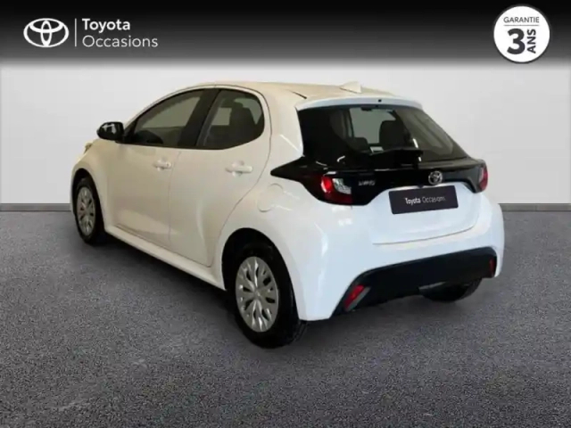 Toyota Yaris 120 vvt-i dynamic 5p my22 — photo 2