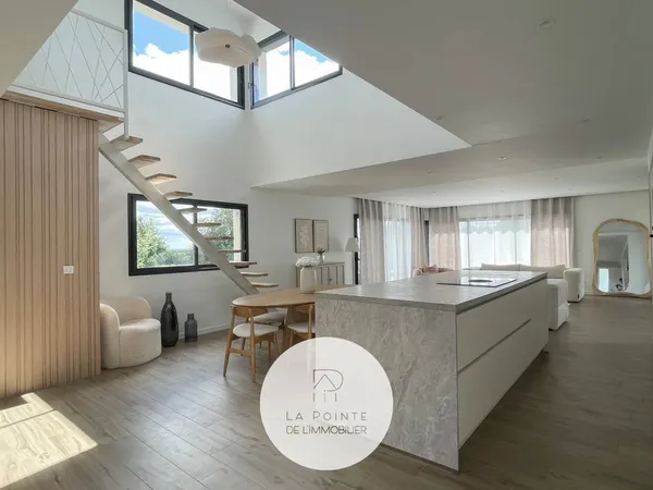 Maison de luxe 6 pièces 149 m²