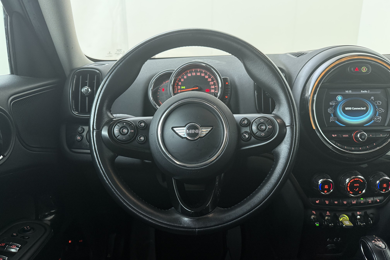 Mini Countryman — photo 10