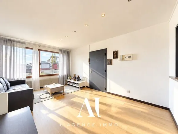 Appartement T2 Rez-de-Chaussée 2 Places de parking Gex 01170