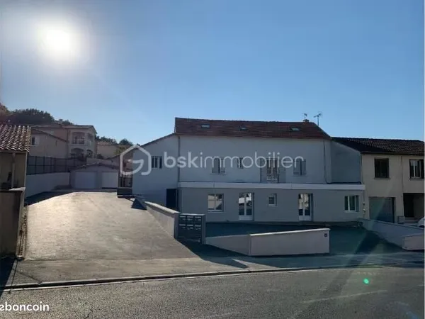 Immeuble de rapport 256 m²