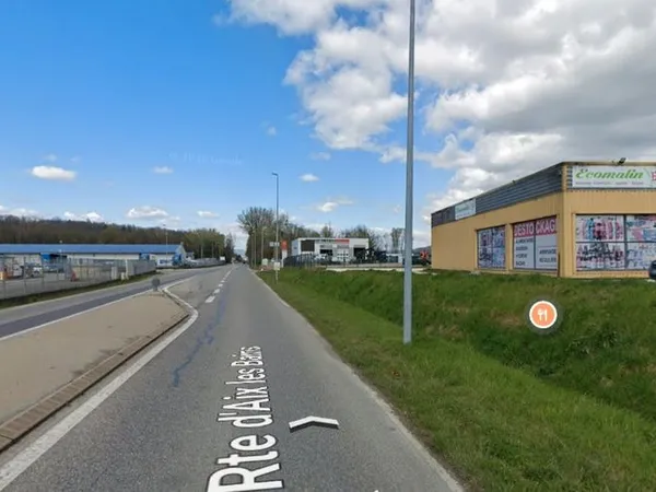 A louer locale artisanale de 175 m2( dispo fin d'année)