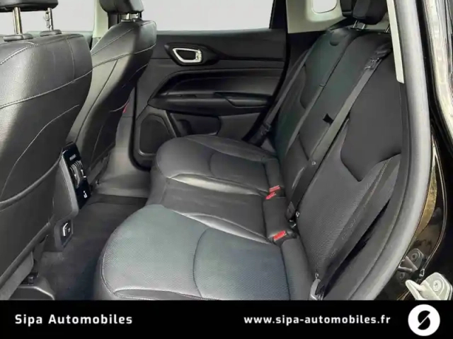 Jeep Compass 1.3 phev t4 240 ch 4xe eawd — photo 13
