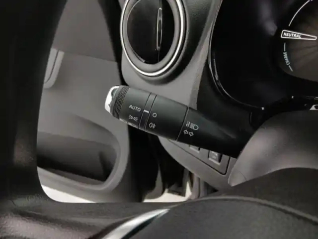 Dacia Spring 45ch expression — photo 12