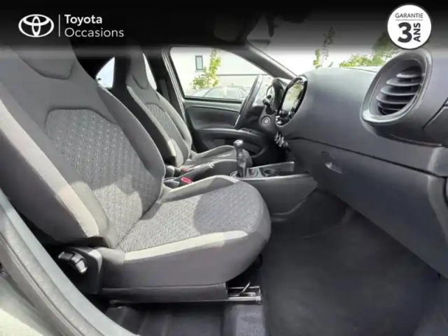 Toyota Aygo X 1.0 vvt-i 72ch design — photo 6
