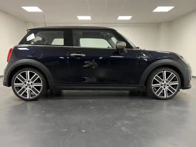 Mini Mini cooper 136ch edition camden — photo 3