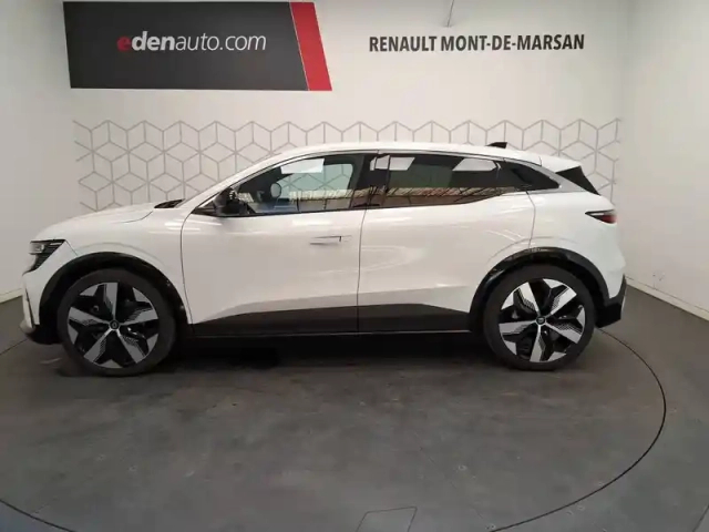 Renault Megane e-tech ev60 220 ch super charge — photo 2