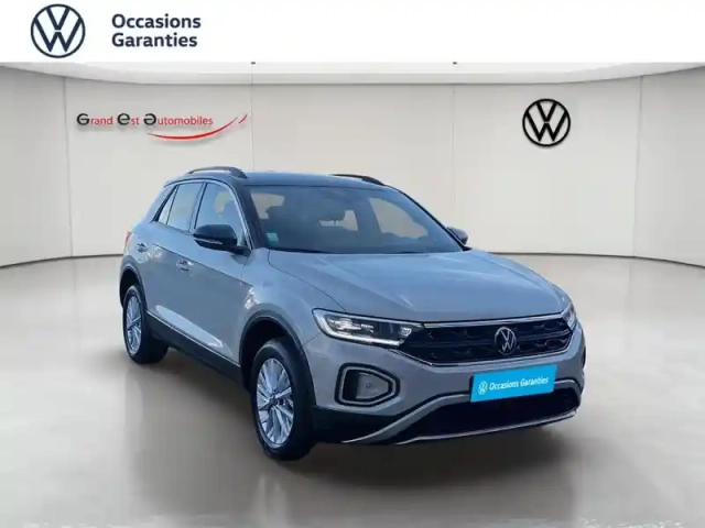 Volkswagen T-Roc 1.5 tsi evo 150ch life plus dsg7 — photo 9