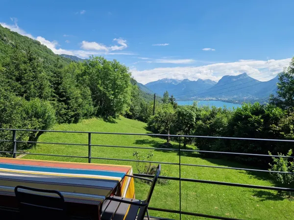 Maison - 214m ²
