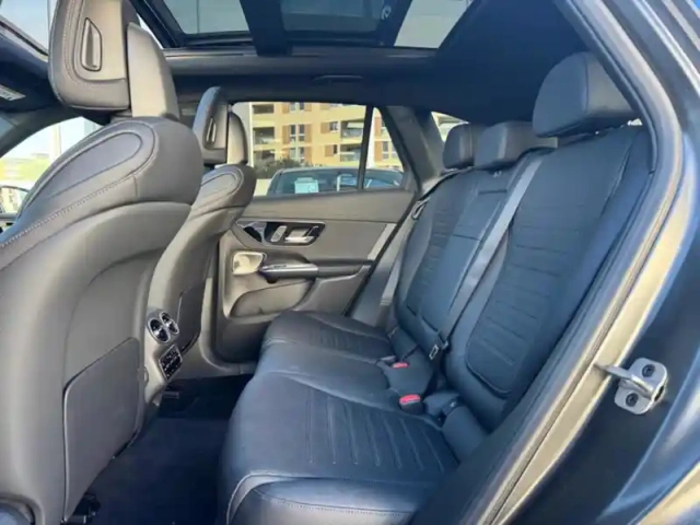 Mercedes Glc 300 de hybrid eq 4matic am — photo 11