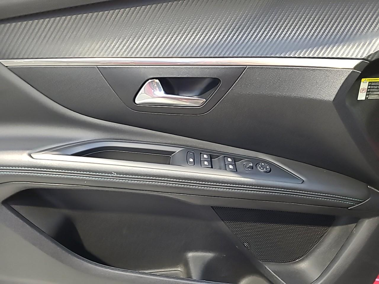 Peugeot 3008 bluehdi 130ch s&s eat8 allure — photo 30