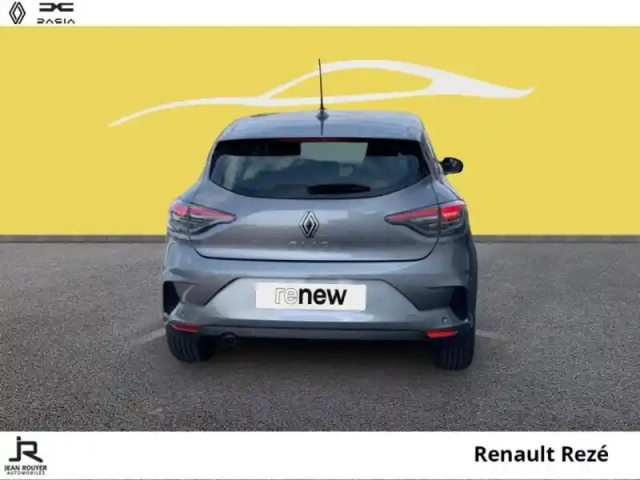 Renault Clio 1.5 blue dci 100ch evolution - 24 — photo 3