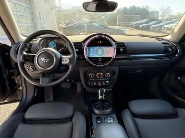 Mini Mini clubman cooper 136ch essential bva7 — photo 13