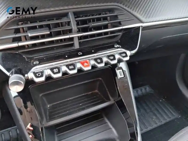 Peugeot 208 puretech 100 s&amp;s bvm6 — photo 19