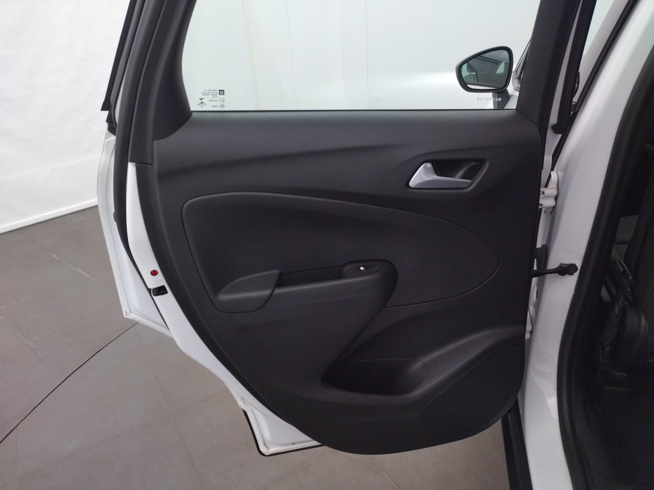 Opel Crossland 1.5 d 110 ch bvm6 elegance — photo 24